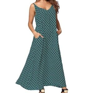 Boho polka dot pocketed dress.  NWT.